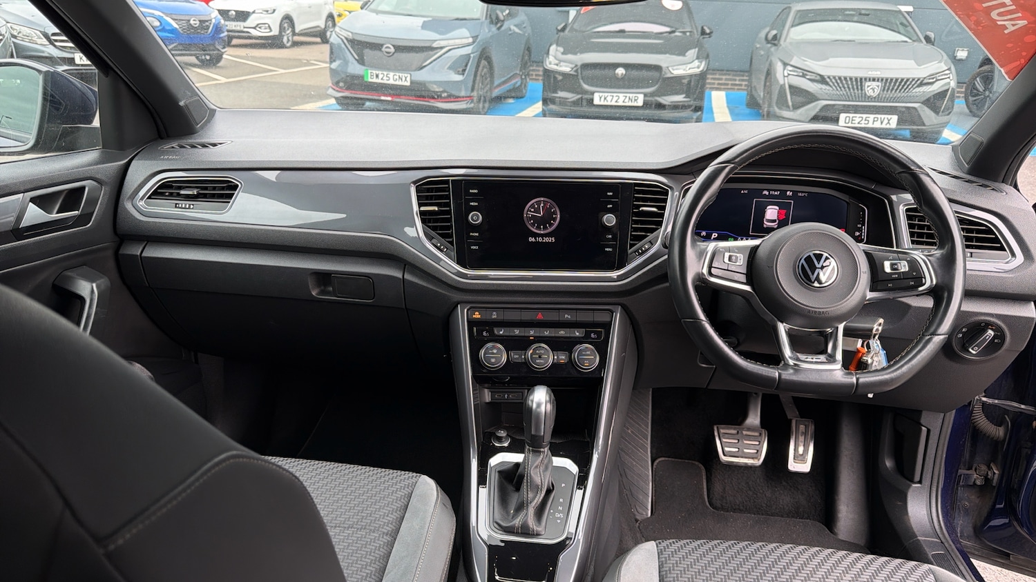 Used Volkswagen T-Roc 2020 for sale - 76181867: Photo 10