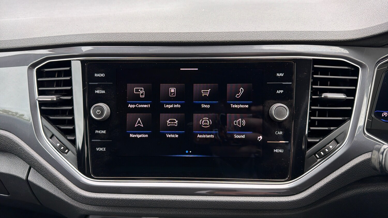 Used Volkswagen T-Roc 2020 for sale - 76181867: Photo 12