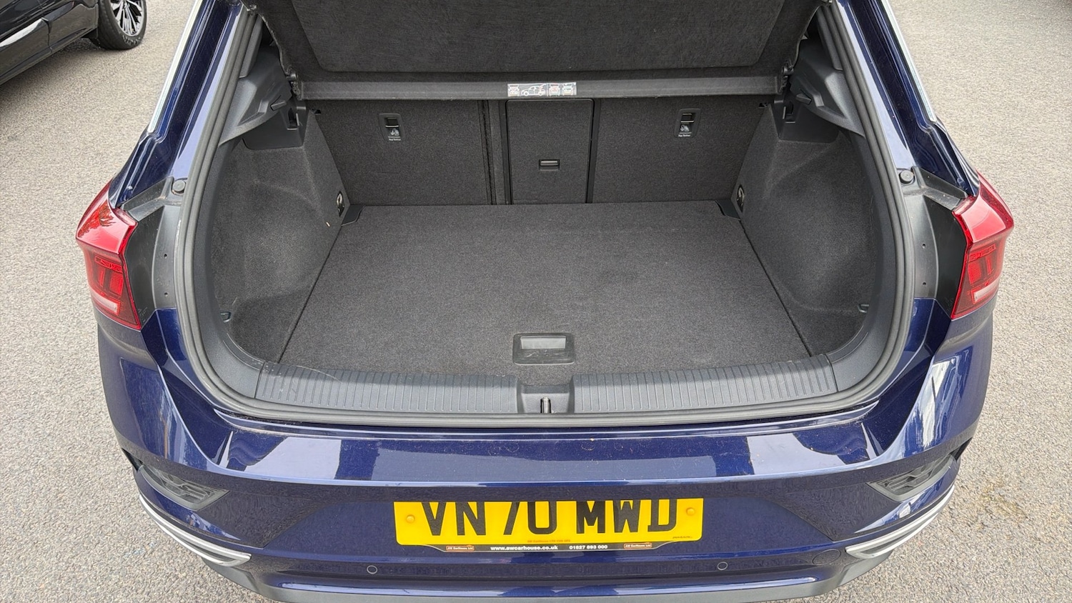 Used Volkswagen T-Roc 2020 for sale - 76181867: Photo 4