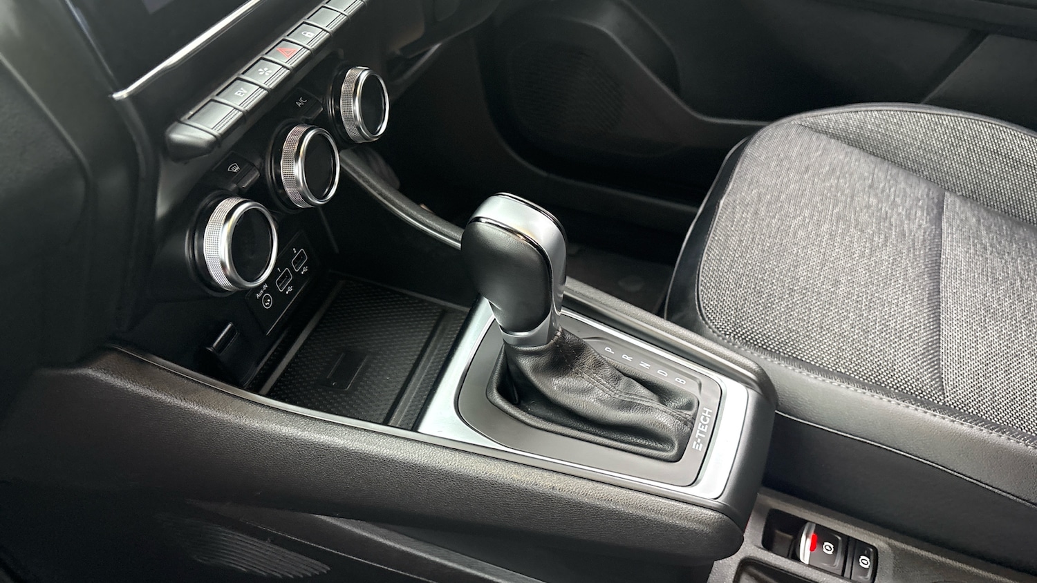 Used Renault Captur 2022 for sale - 77678599: Photo 13