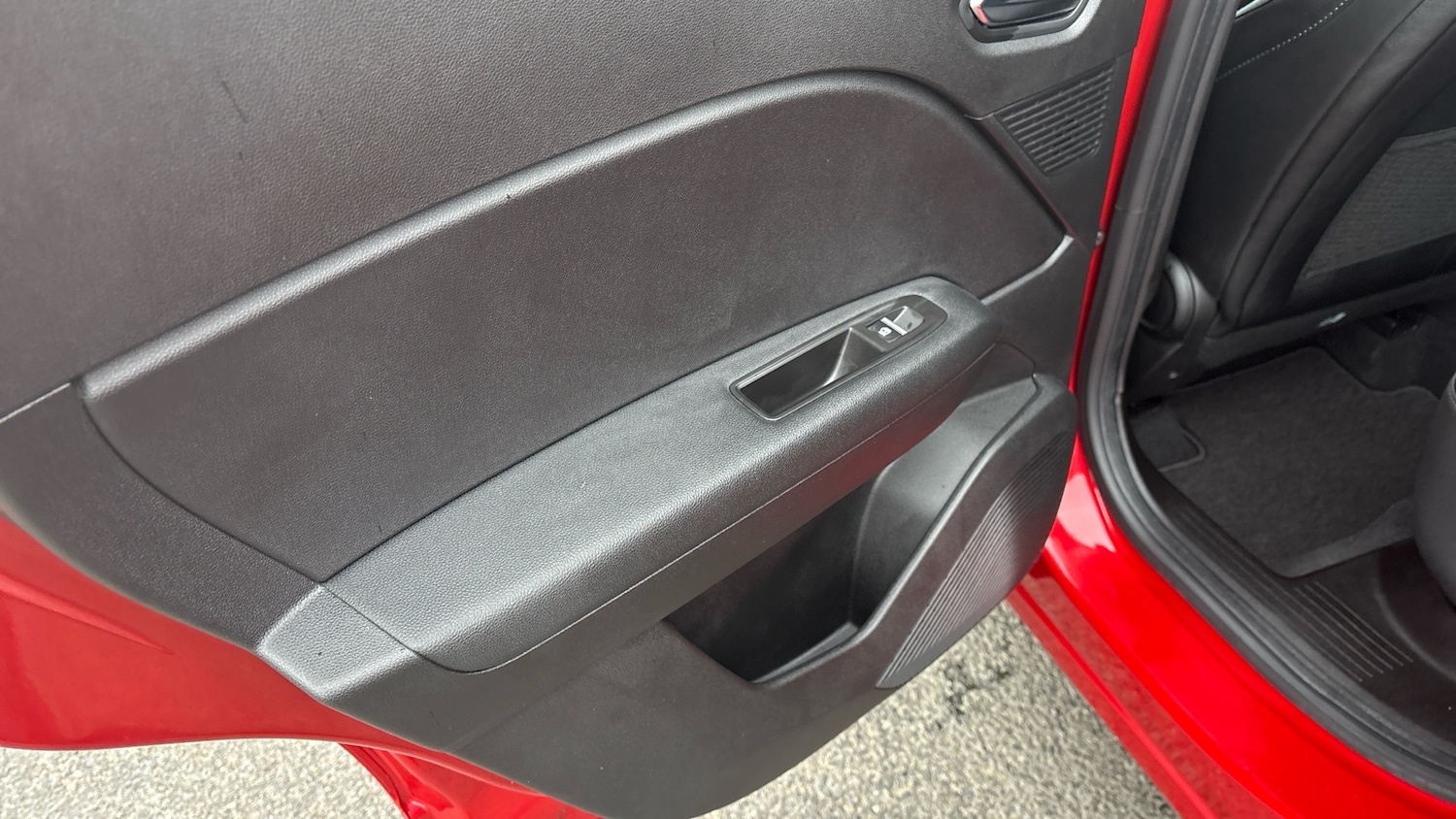 Used Renault Captur 2022 for sale - 77678599: Photo 35