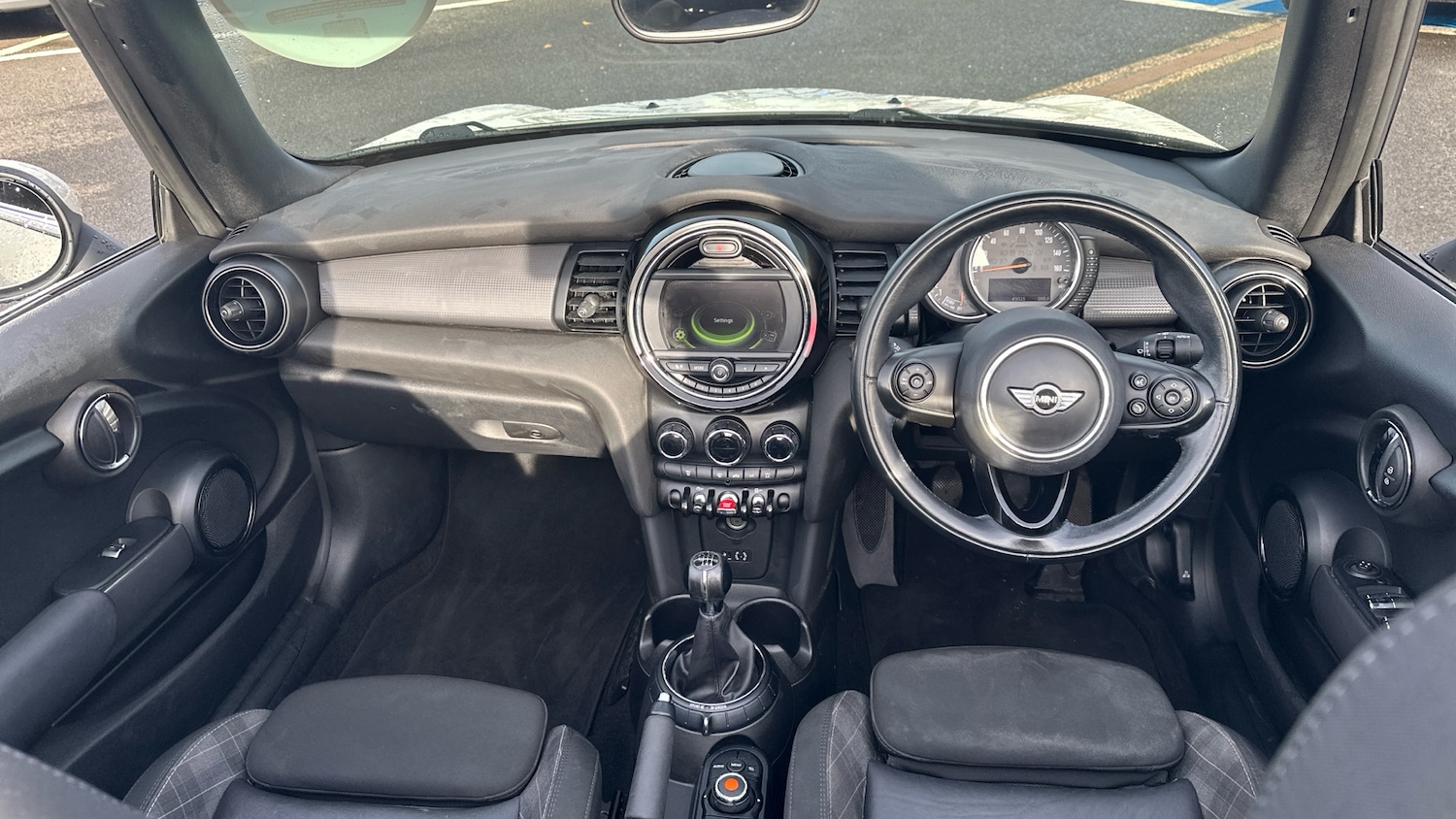 Used MINI Convertible 2017 for sale - 76566153: Photo 10