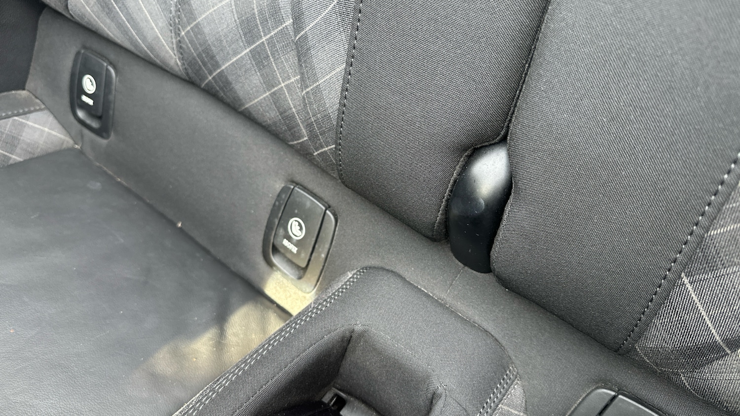 Used MINI Convertible 2017 for sale - 76566153: Photo 17