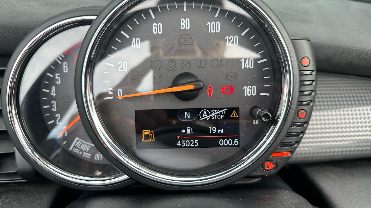 Used MINI Convertible 2017 for sale - 76566153: Photo 18