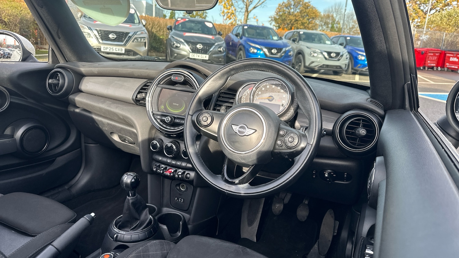 Used MINI Convertible 2017 for sale - 76566153: Photo 9