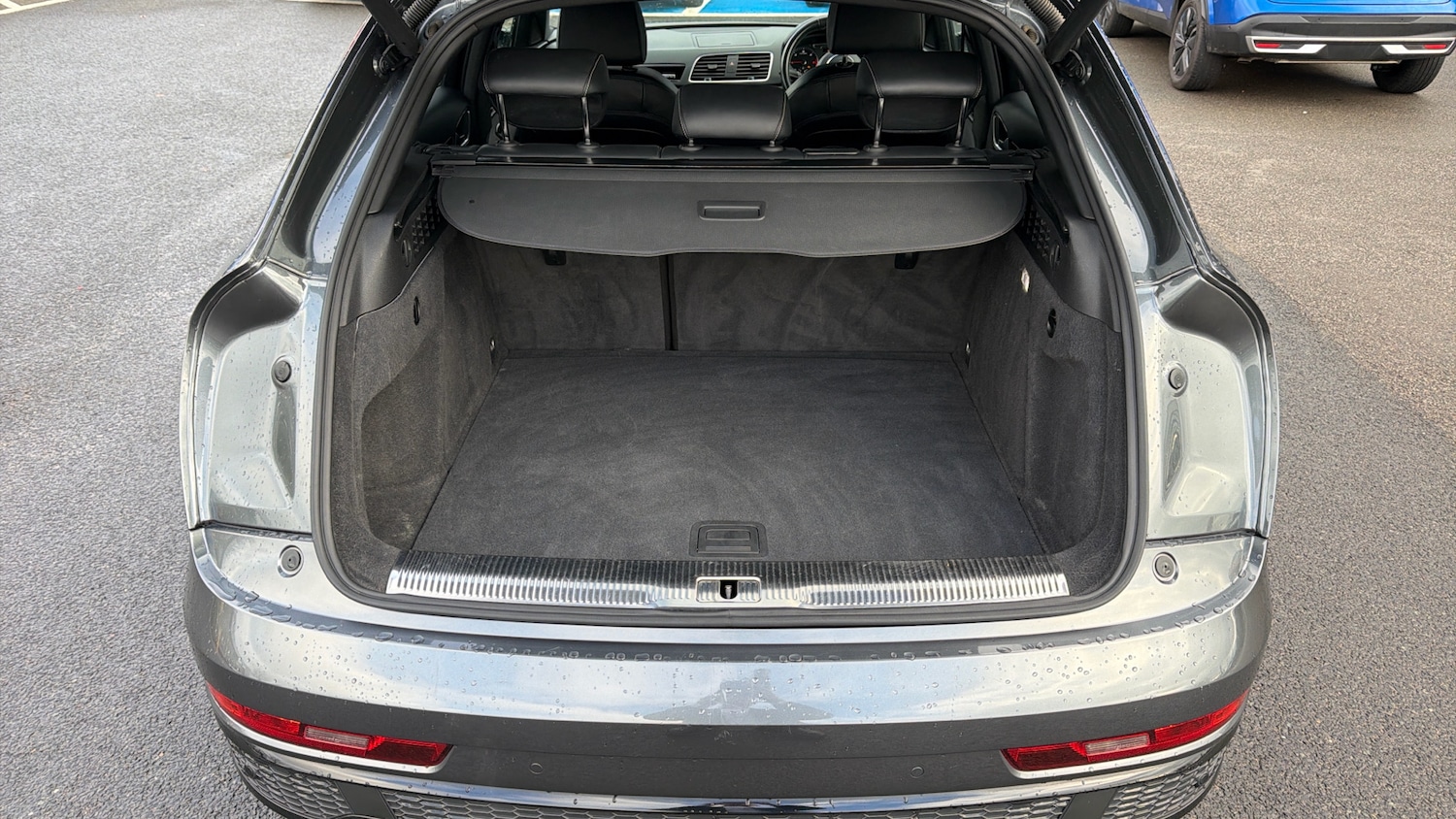 Used Audi Q3 2017 for sale - 76627730: Photo 4