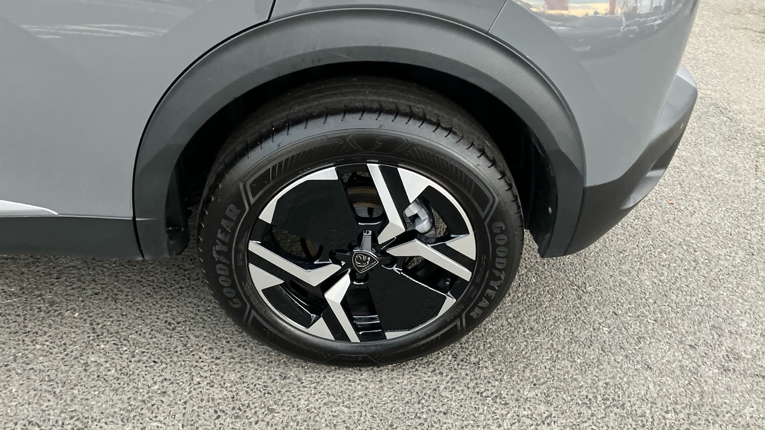 Used Peugeot 2008 2024 for sale - 76611151: Photo 29