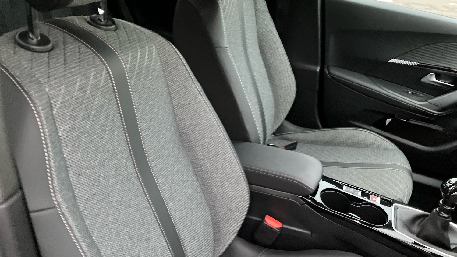 Used Peugeot 2008 2024 for sale - 76611151: Photo 43