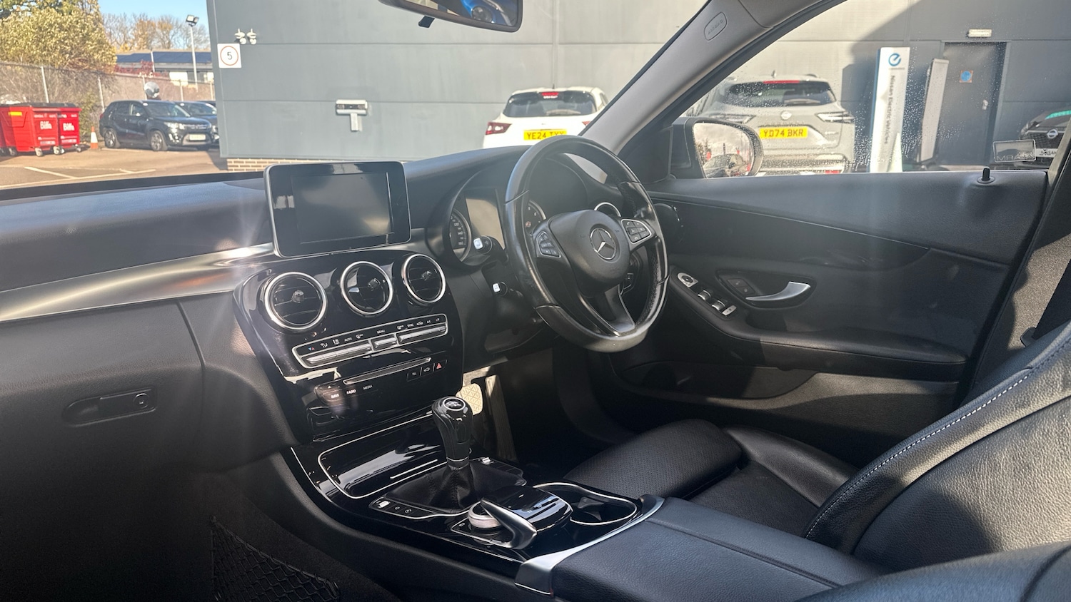 Used Mercedes-Benz C Class 2016 for sale - 76393415: Photo 11