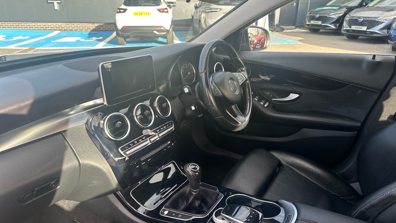 Used Mercedes-Benz C Class 2016 for sale - 76393415: Photo 14