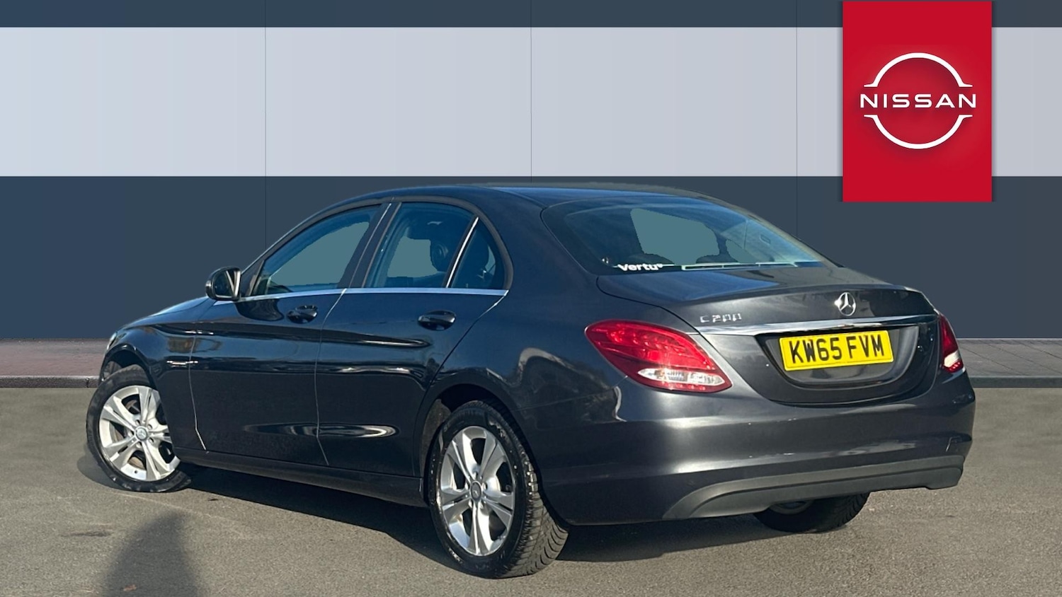 Used Mercedes-Benz C Class 2016 for sale - 76393415: Photo 2