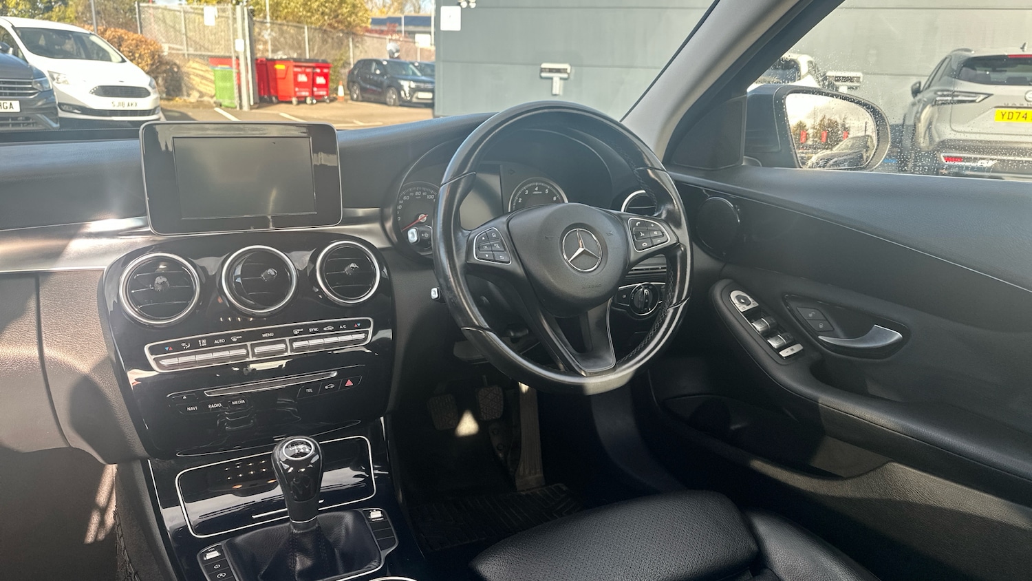 Used Mercedes-Benz C Class 2016 for sale - 76393415: Photo 9
