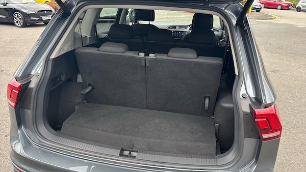 Used Volkswagen Tiguan Allspace 2021 for sale - 76299277: Photo 51
