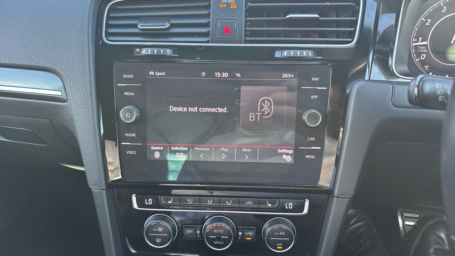 Used Volkswagen Golf 2019 for sale - 76588538: Photo 32