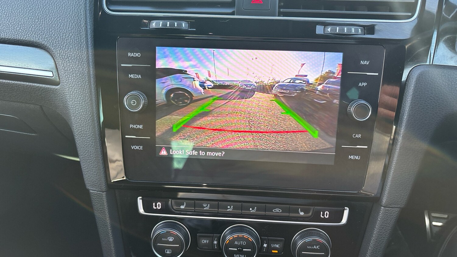 Used Volkswagen Golf 2019 for sale - 76588538: Photo 37