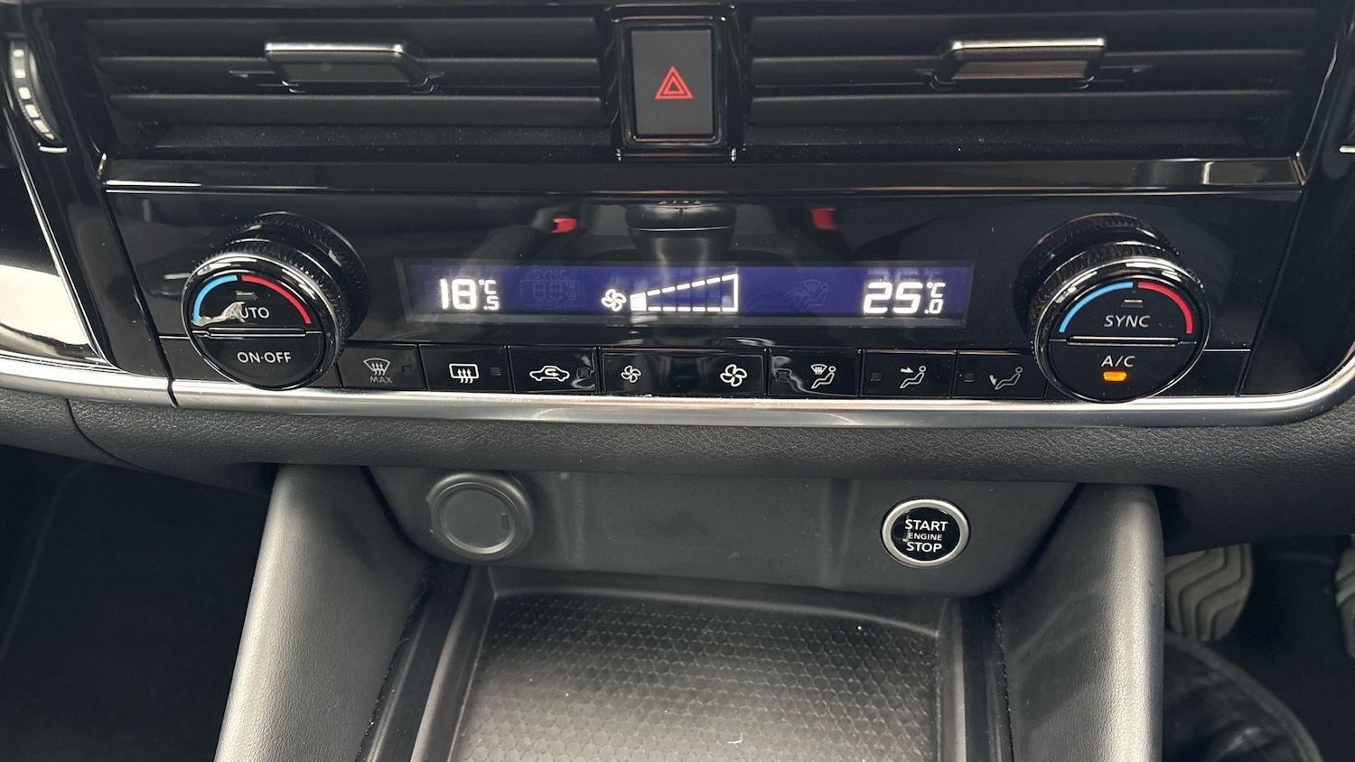 Used Nissan Qashqai 2023 for sale - 76706251: Photo 28