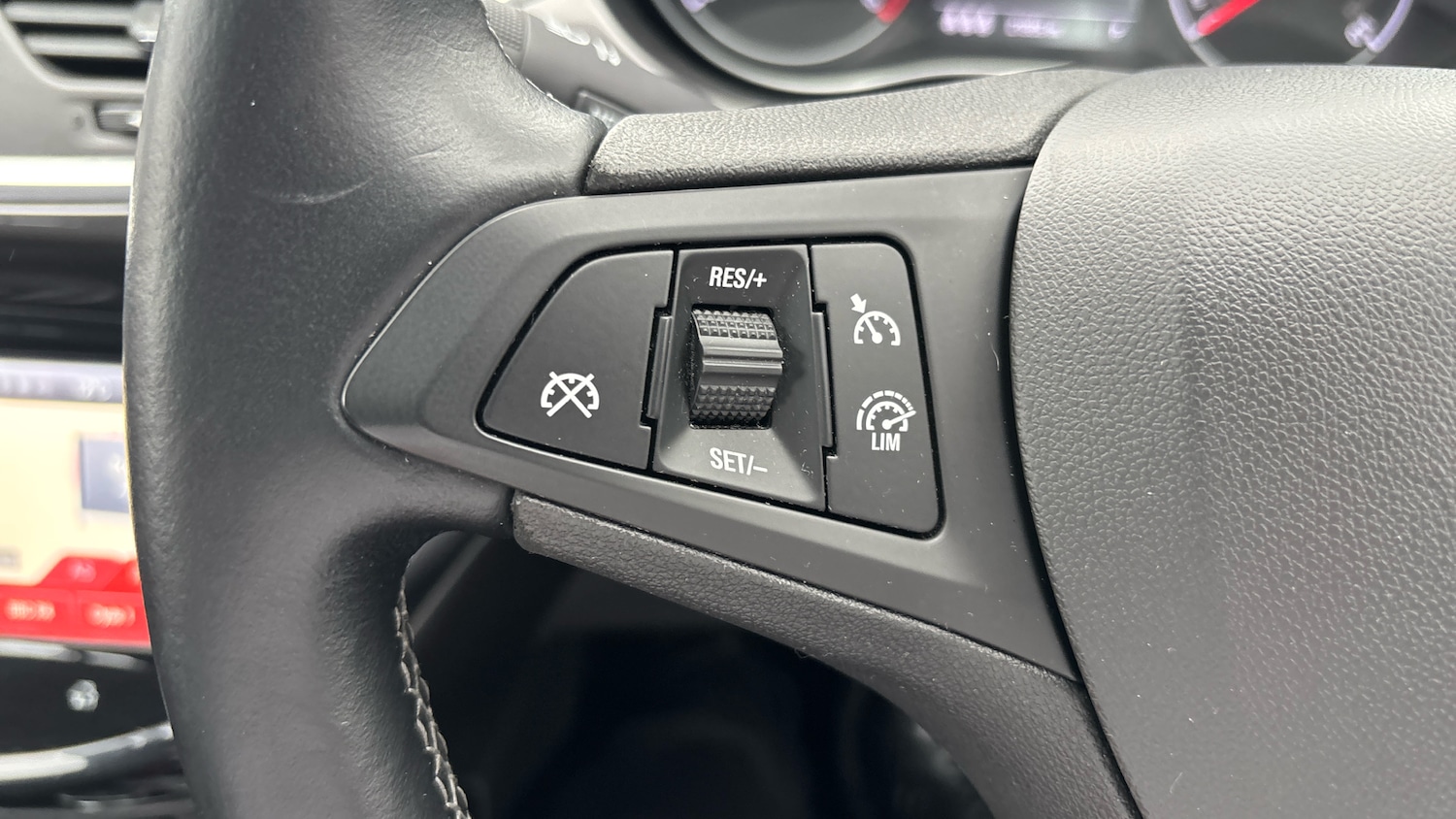 Used Vauxhall Corsa 2015 for sale - 76766852: Photo 22