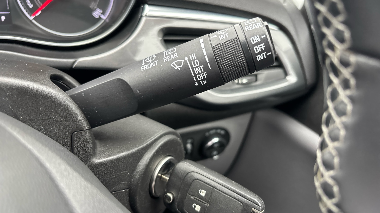 Used Vauxhall Corsa 2015 for sale - 76766852: Photo 24