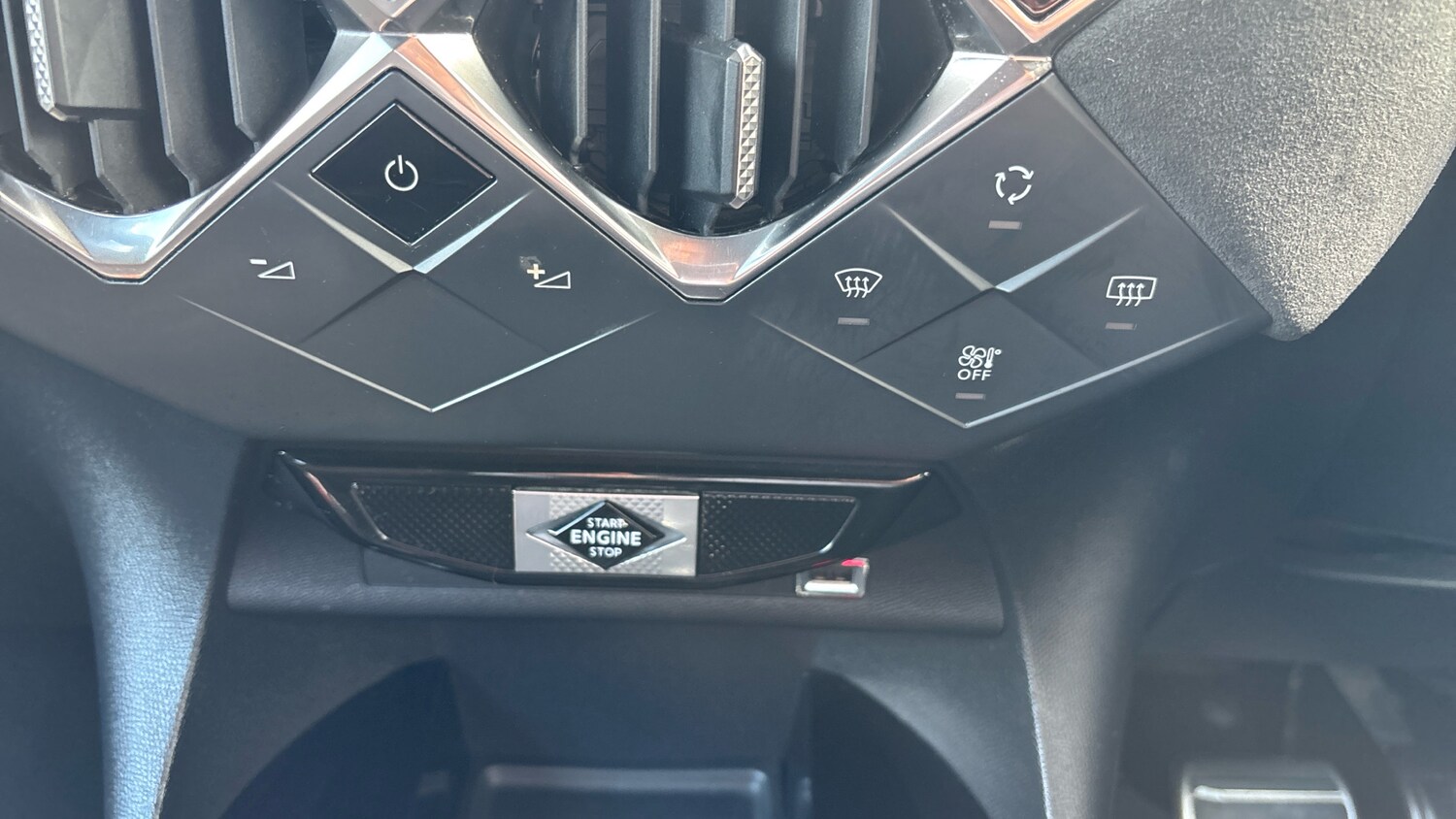 Used DS Automobiles DS 3 2022 for sale - 77818699: Photo 28