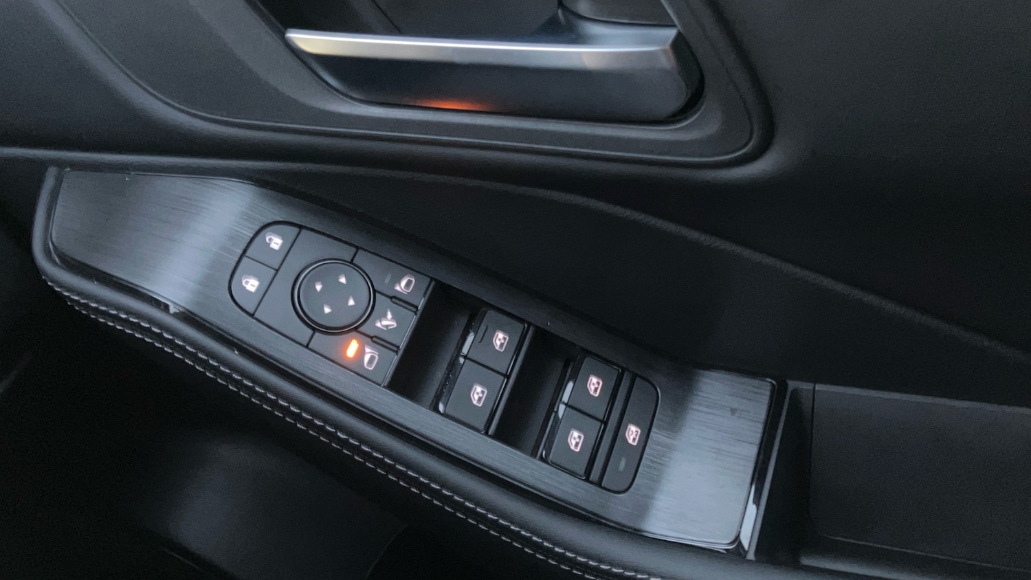 Used Nissan X-Trail 2025 for sale - 76532558: Photo 25