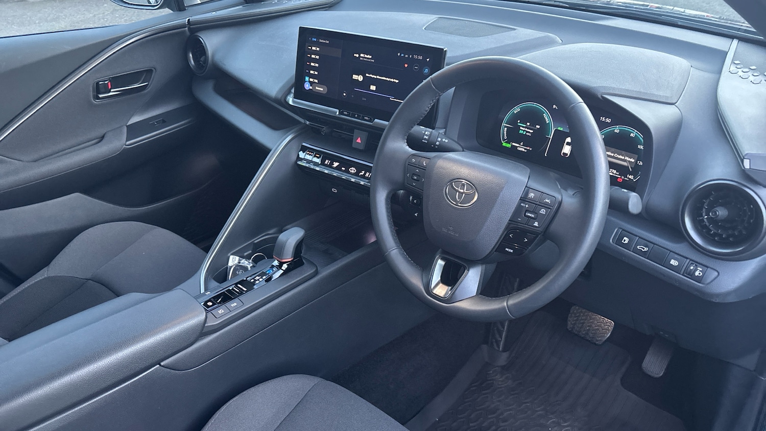 Used Toyota C-HR 2024 for sale - 76782496: Photo 11