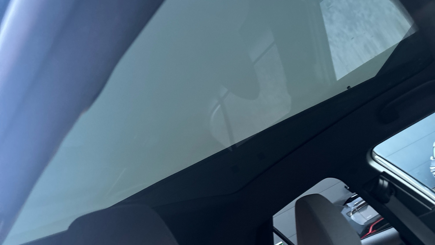 Used Toyota C-HR 2024 for sale - 76782496: Photo 39