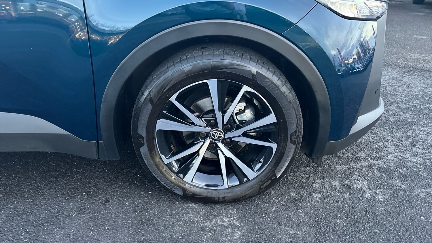 Used Toyota C-HR 2024 for sale - 76782496: Photo 40