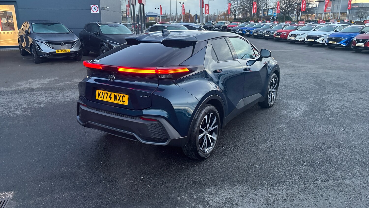 Used Toyota C-HR 2024 for sale - 76782496: Photo 46