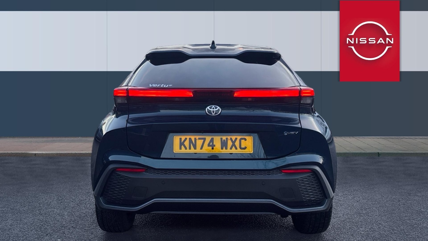 Used Toyota C-HR 2024 for sale - 76782496: Photo 6