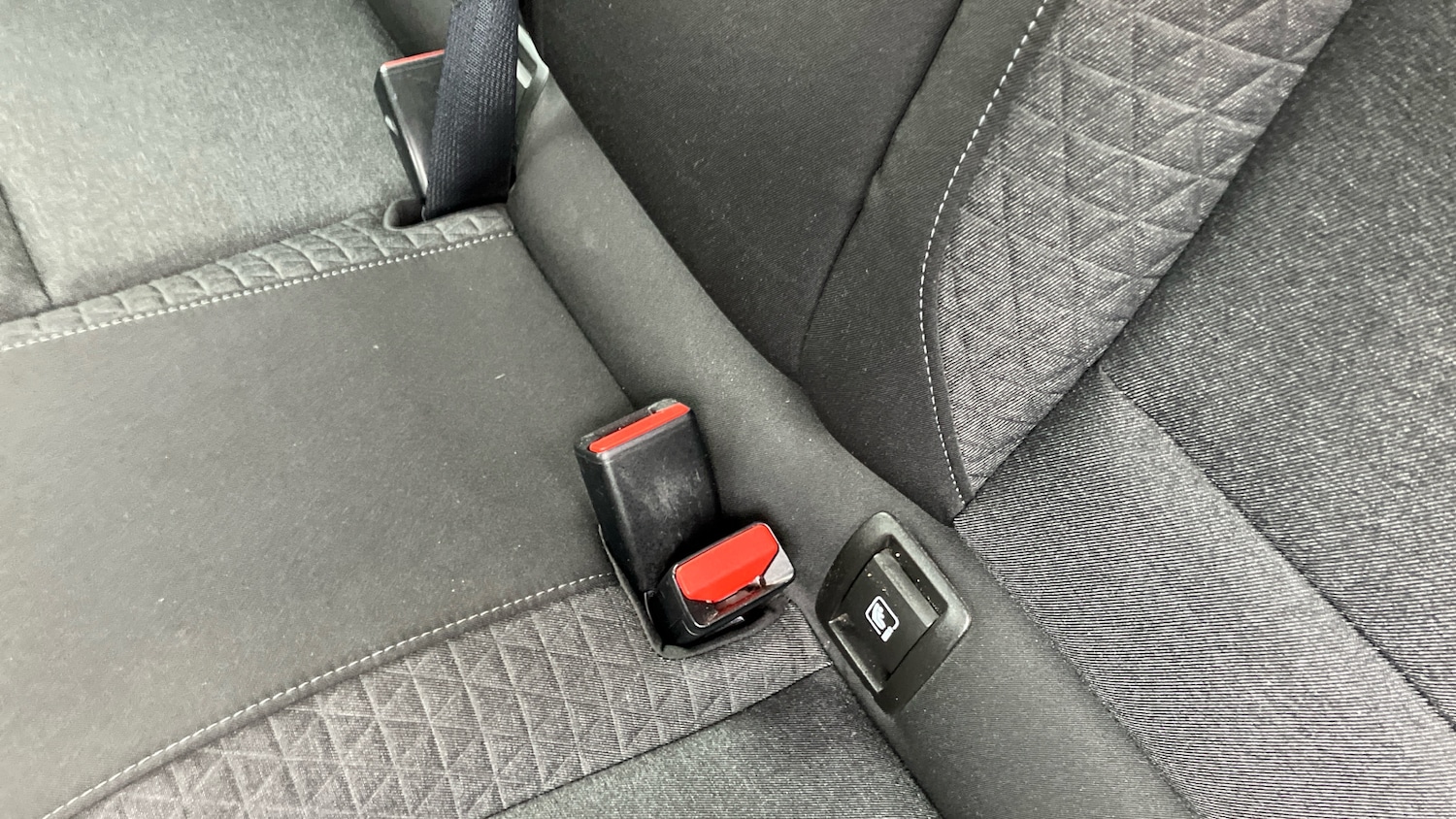 Used Renault Clio 2020 for sale - 76426233: Photo 17