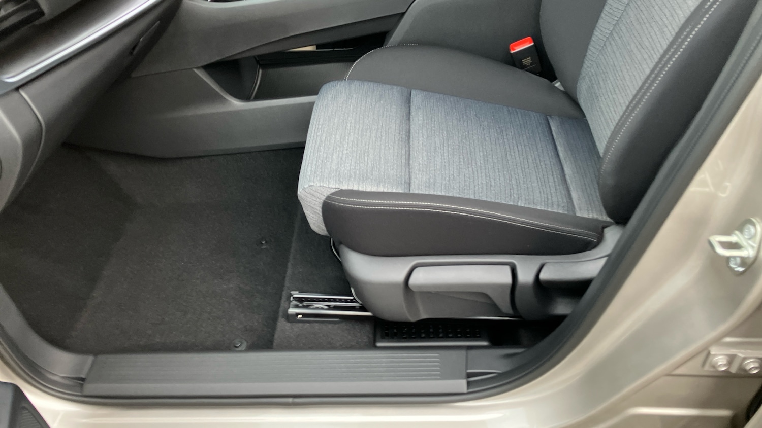 Used Nissan X-Trail 2025 for sale - 76532560: Photo 39