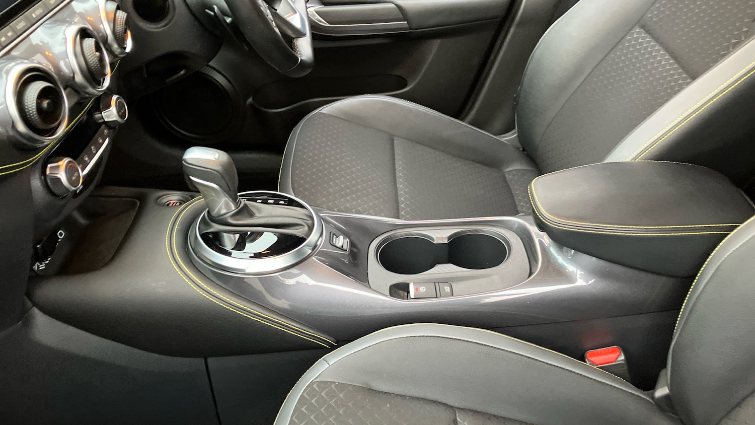 Used Nissan Juke 2022 for sale - 77847653: Photo 47