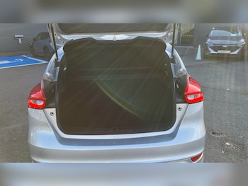 Used Ford Focus 2018 for sale - 76181300: Photo