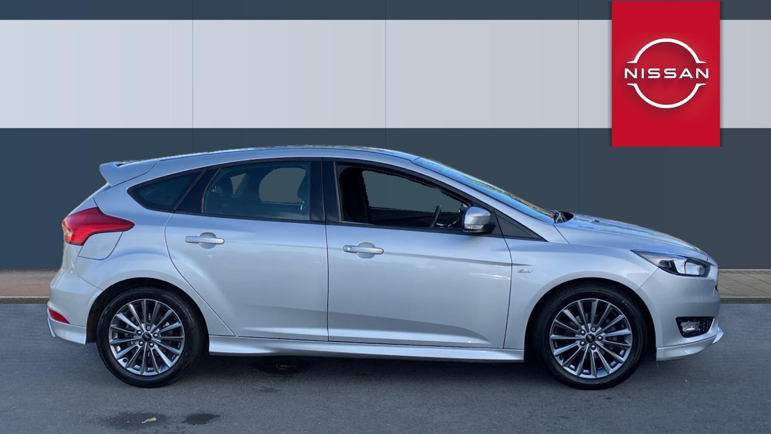 Used Ford Focus 2018 for sale - 76181300: Photo 5