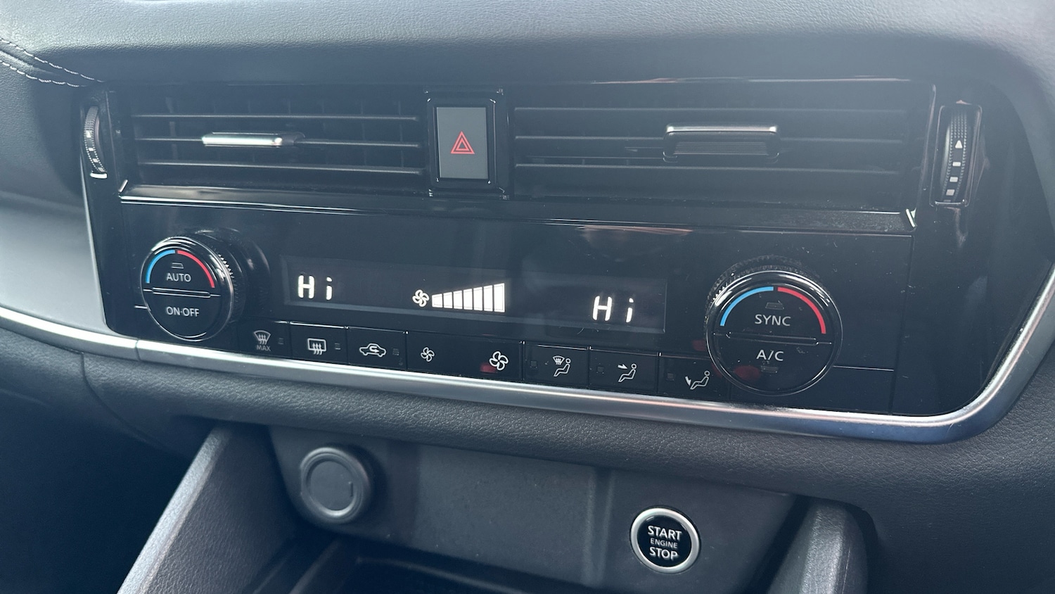 Used Nissan Qashqai 2022 for sale - 76945800: Photo 25