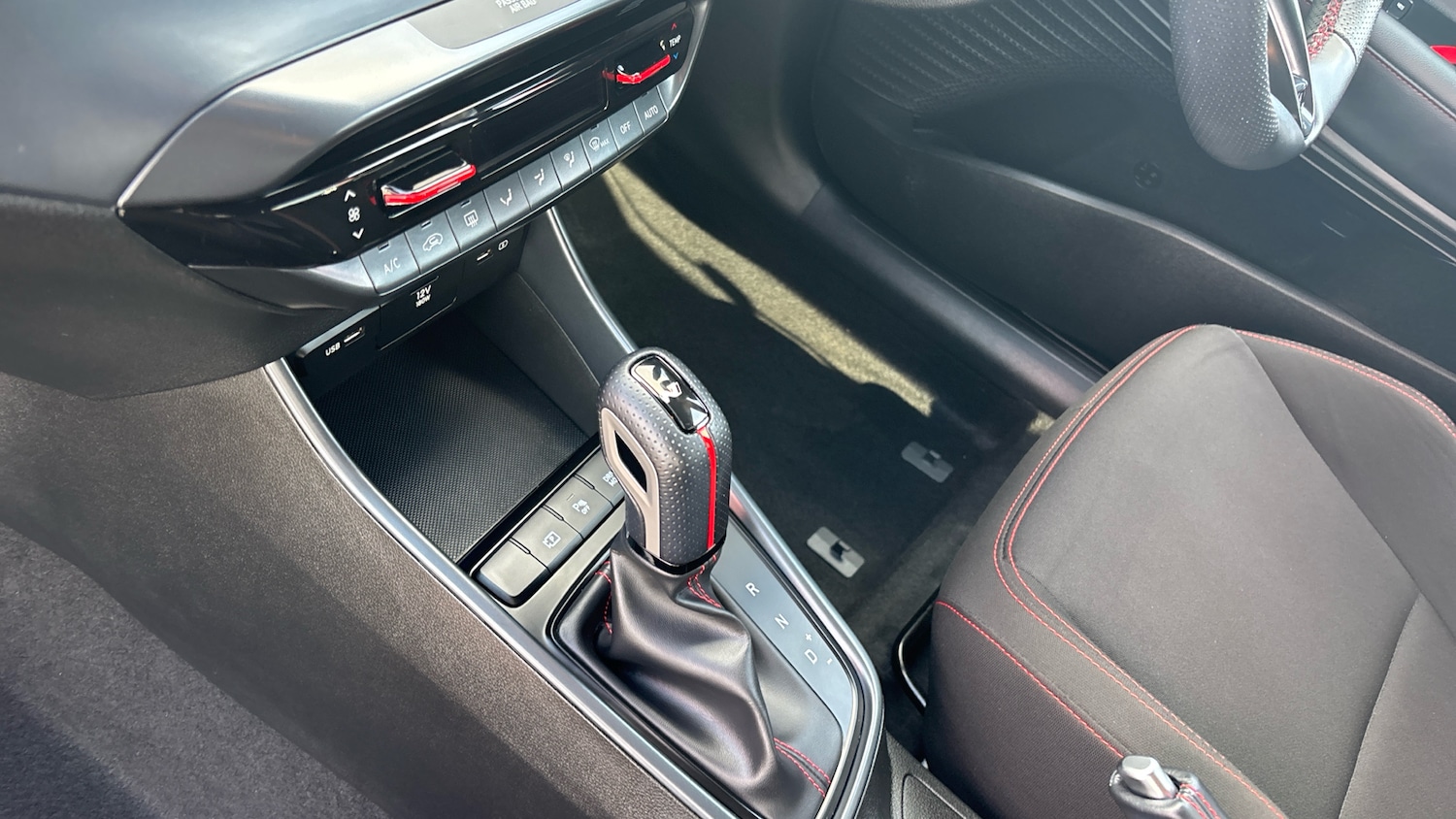 Used Hyundai i20 2023 for sale - 76517890: Photo 13