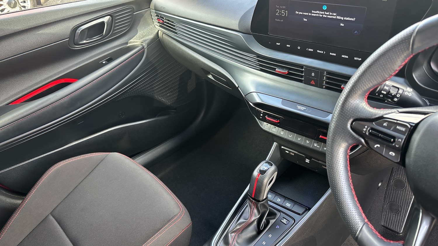 Used Hyundai i20 2023 for sale - 76517890: Photo 14