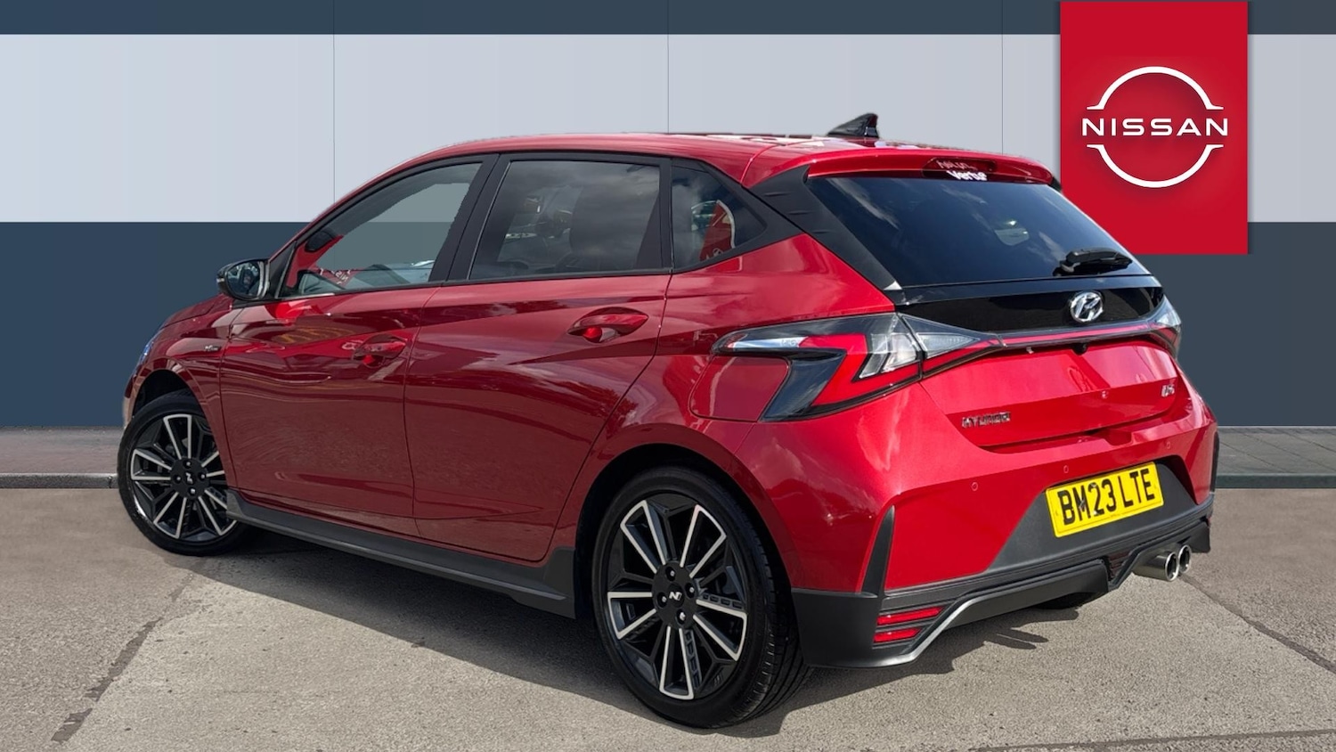 Used Hyundai i20 2023 for sale - 76517890: Photo 2