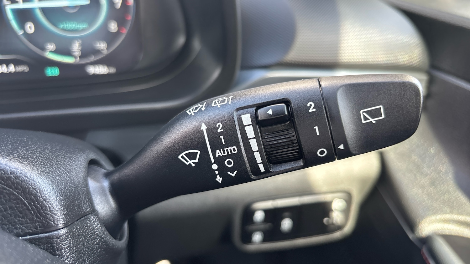 Used Hyundai i20 2023 for sale - 76517890: Photo 24