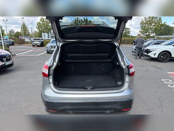 Used Nissan Qashqai 2015 for sale - 79626428: Photo