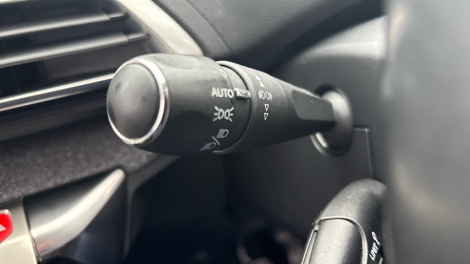 Used Peugeot 3008 2017 for sale - 78107228: Photo 29