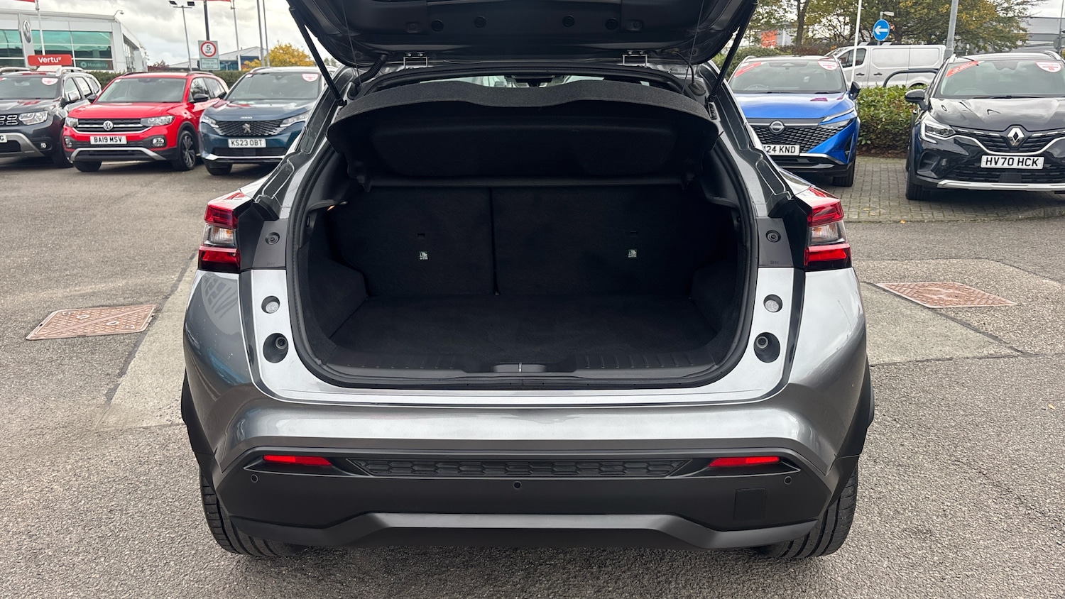 Used Nissan Juke 2024 for sale - 76343904: Photo 4