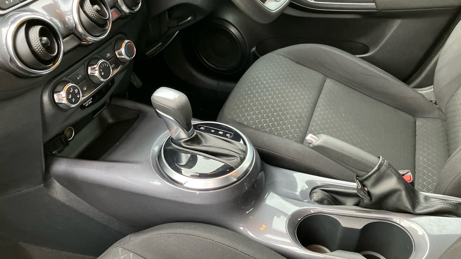 Used Nissan Juke 2022 for sale - 76352912: Photo 13