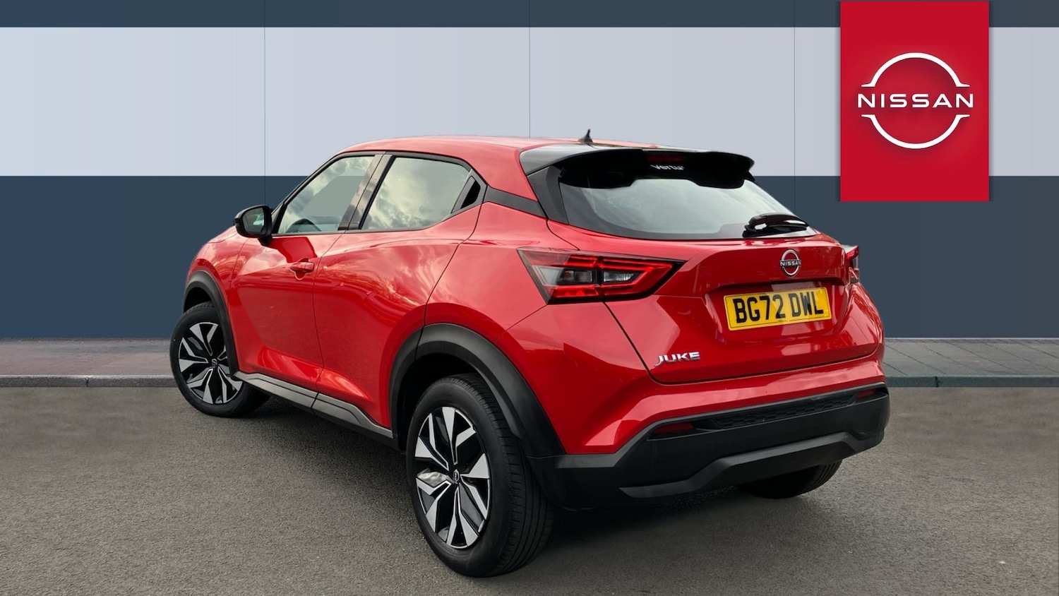 Used Nissan Juke 2022 for sale - 76352912: Photo 2