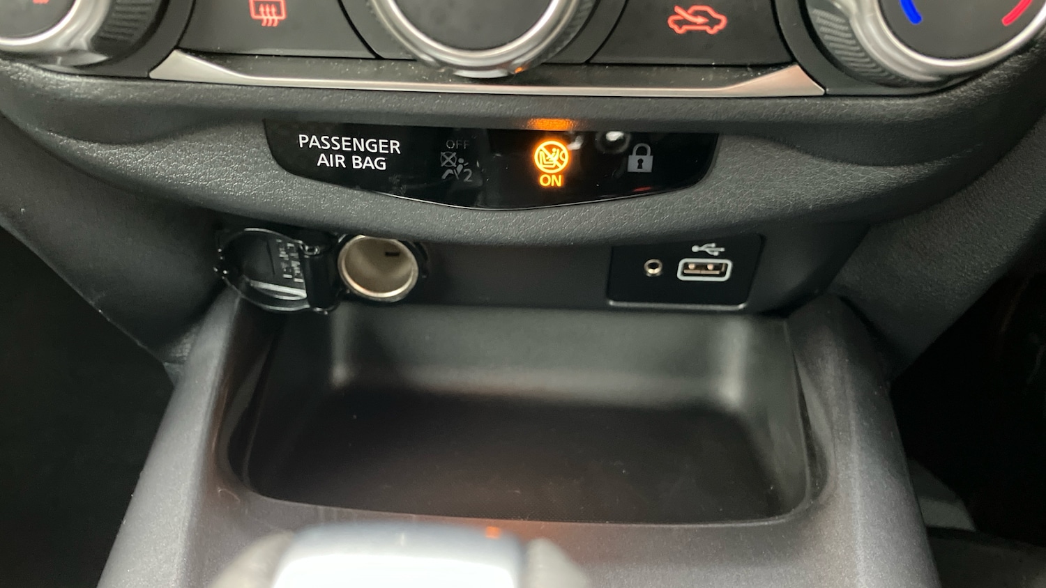 Used Nissan Juke 2022 for sale - 76352912: Photo 23