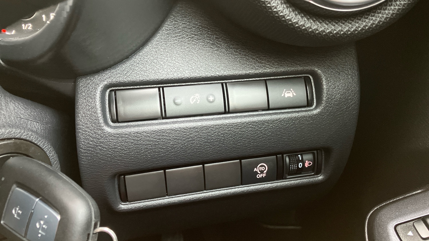Used Nissan Juke 2022 for sale - 76352912: Photo 24