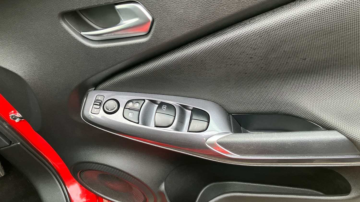 Used Nissan Juke 2022 for sale - 76352912: Photo 25
