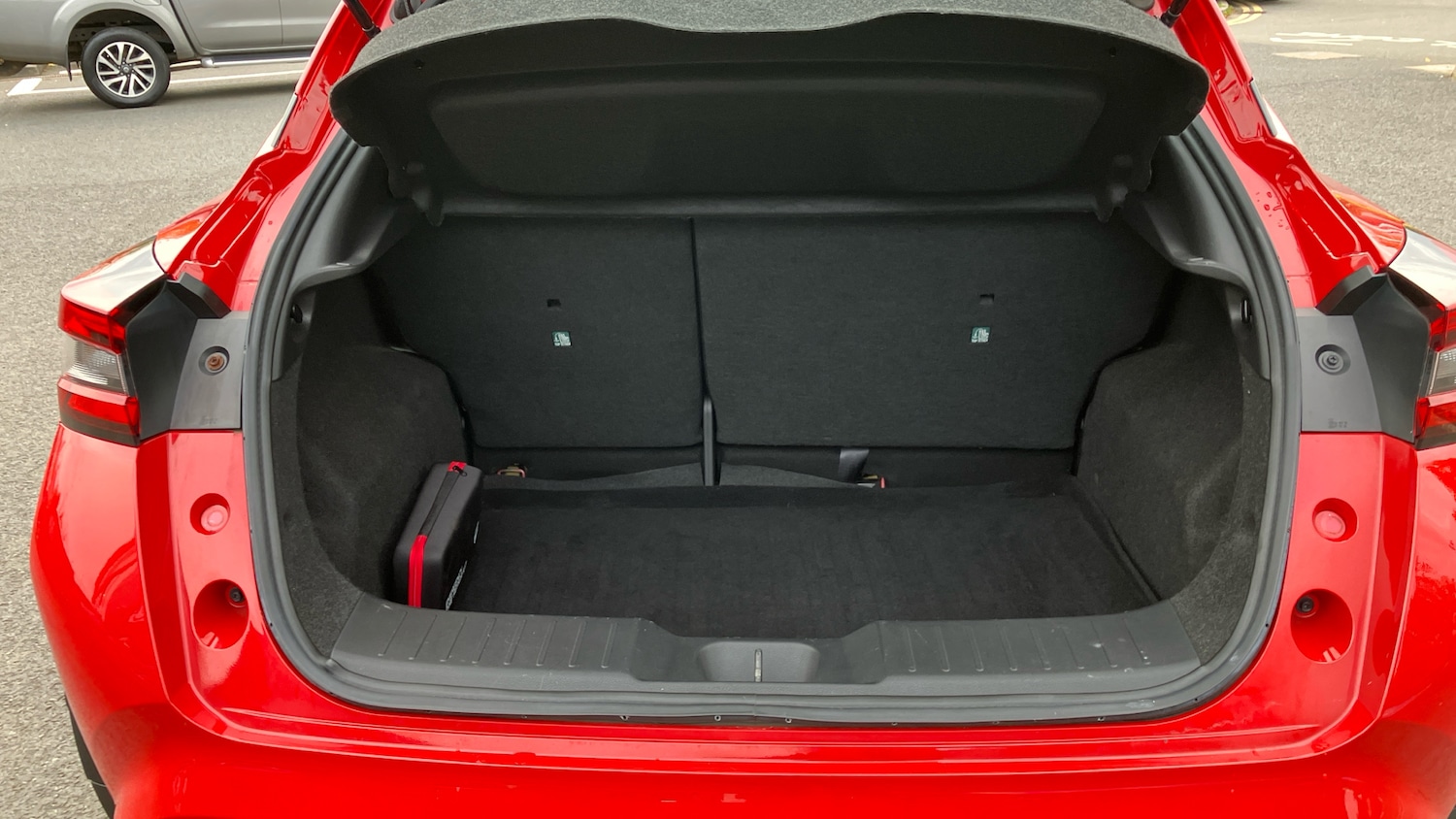 Used Nissan Juke 2022 for sale - 76352912: Photo 4