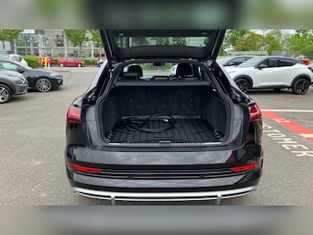 Used Audi e-tron 2021 for sale - 78420667: Photo