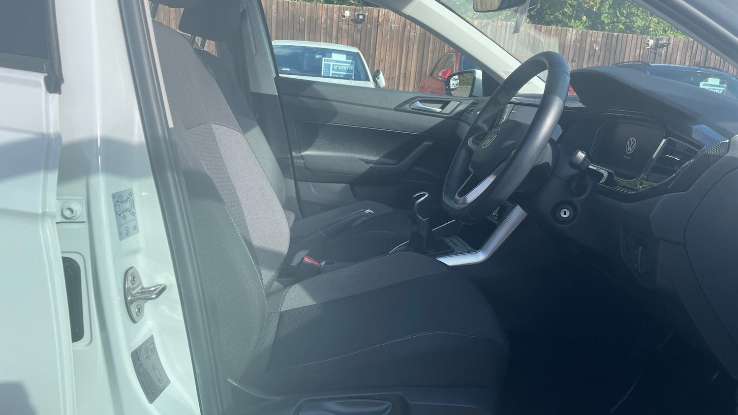 Used Volkswagen Polo 2022 for sale - 76945809: Photo 15